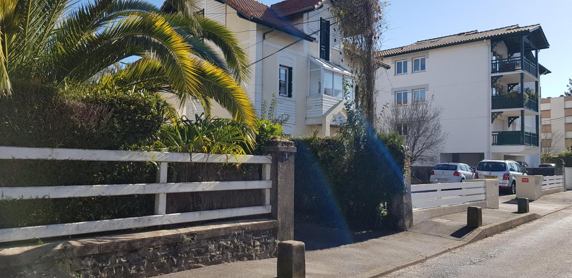 Appartement Avec Parking A 12mns Du Centre Historique De Bayonne